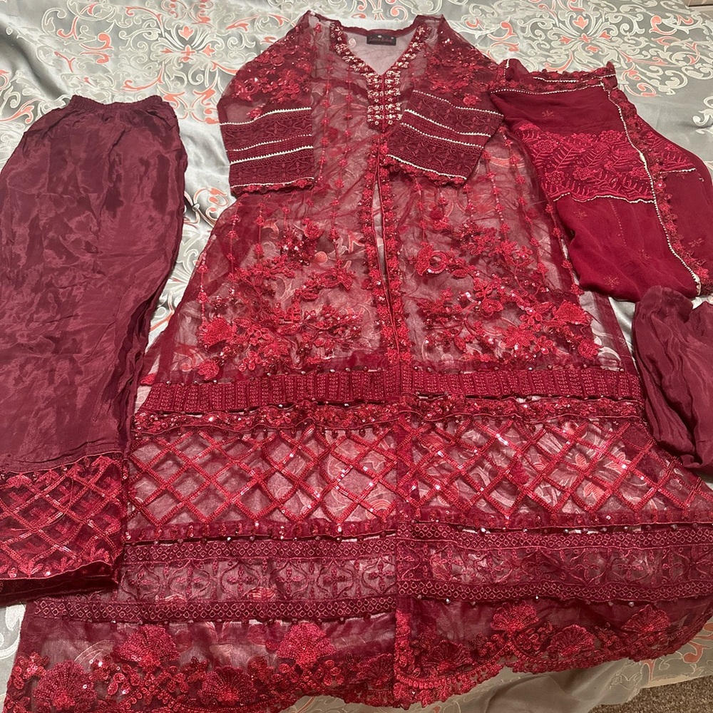 Pakistan Designer Suit View 3